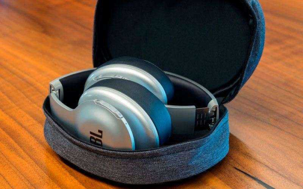 Наушники JBL Everest Elite 700 – Обзор привлекательной гарнитуры с мощным звуком